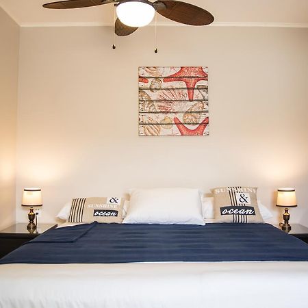 The Pier Beach Inn & Suites Willemstad Luaran gambar