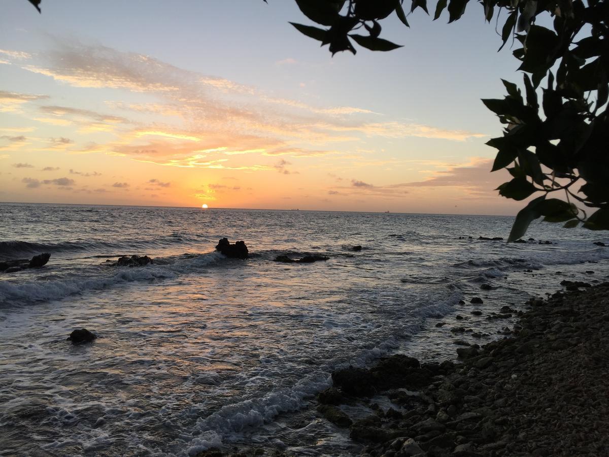 The Pier Beach Inn & Suites Willemstad Luaran gambar