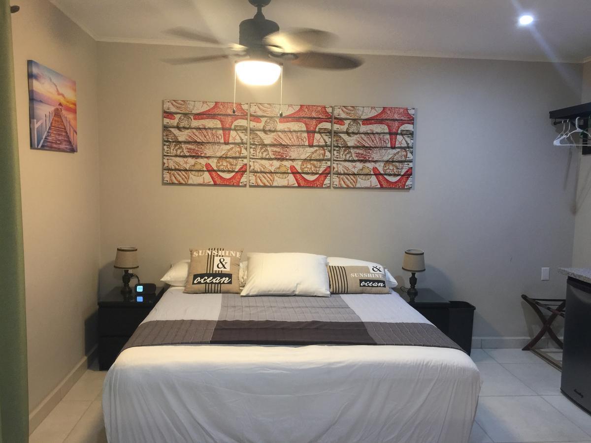 The Pier Beach Inn & Suites Willemstad Luaran gambar