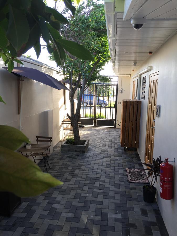 The Pier Beach Inn & Suites Willemstad Luaran gambar