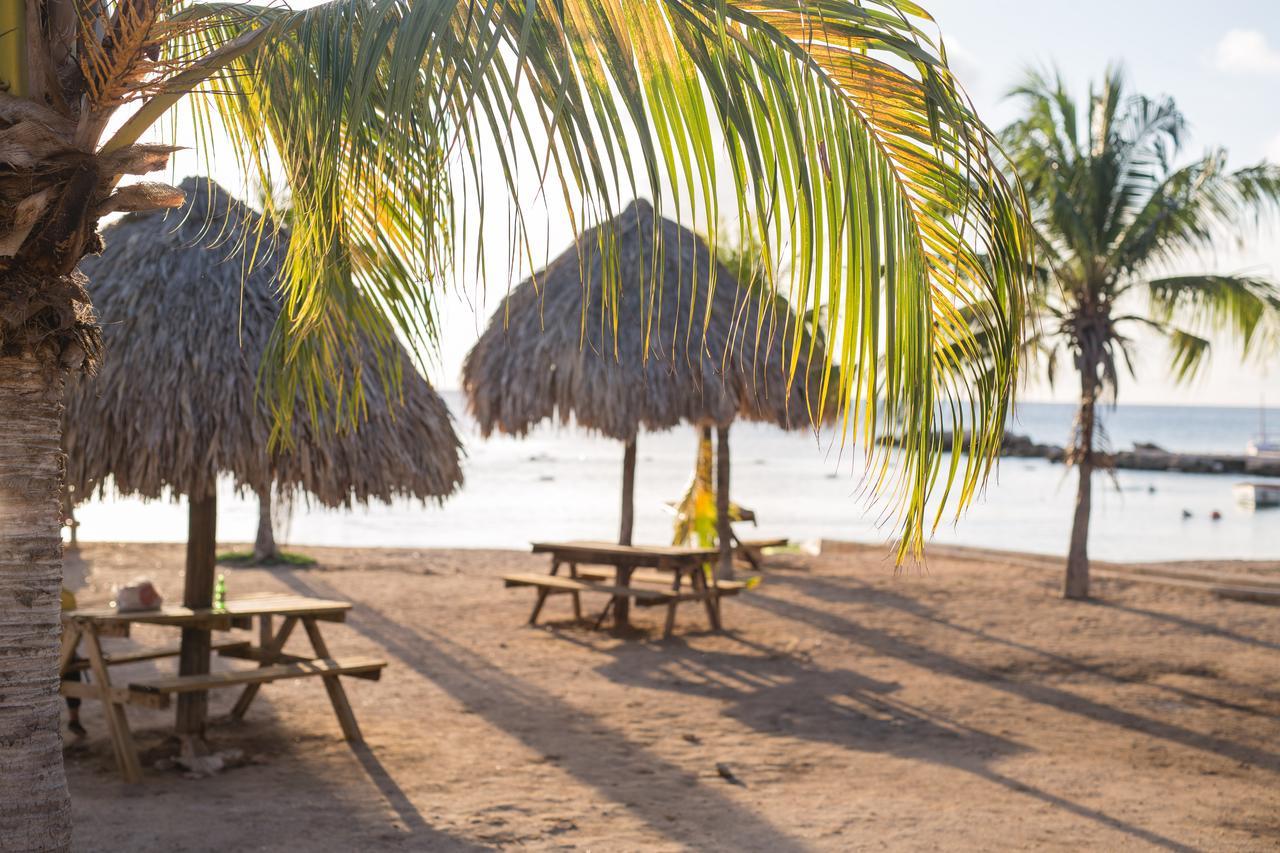 The Pier Beach Inn & Suites Willemstad Luaran gambar
