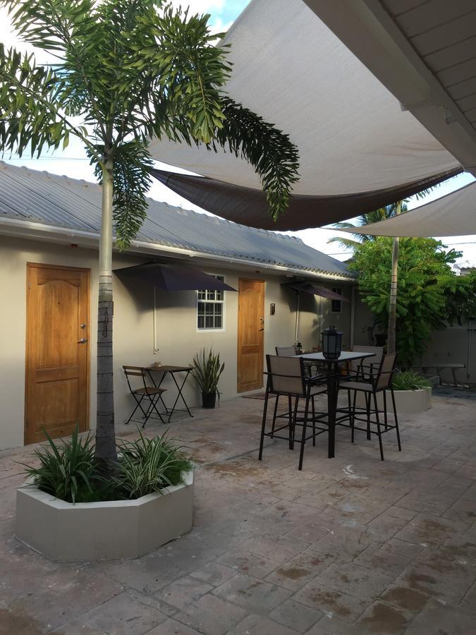 The Pier Beach Inn & Suites Willemstad Luaran gambar